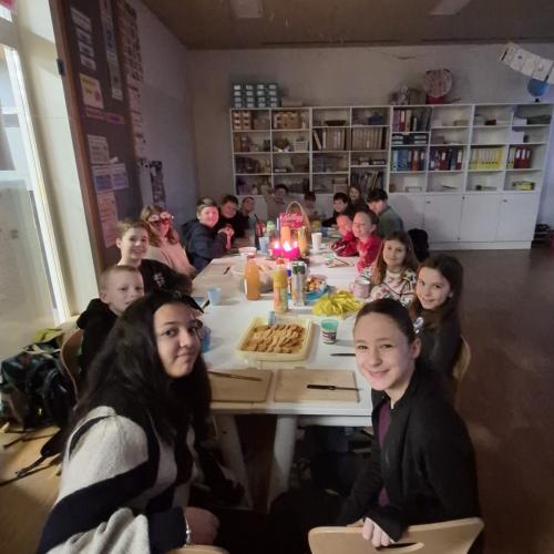 Weihnachtsfrühstück Sj25.261