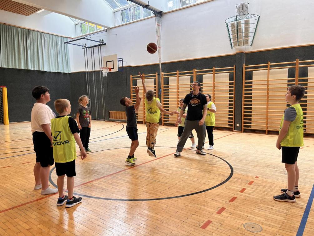 Startaufstellung - Basketball 2