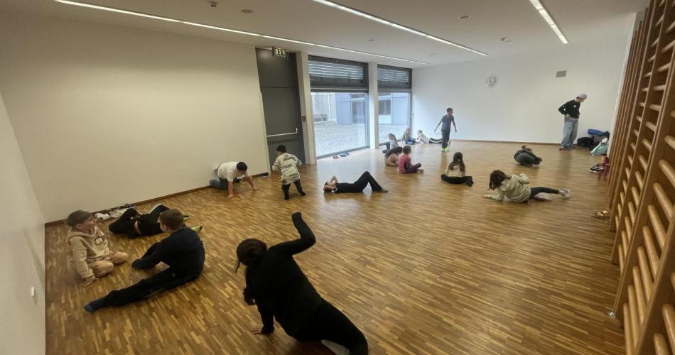 BreakDance1