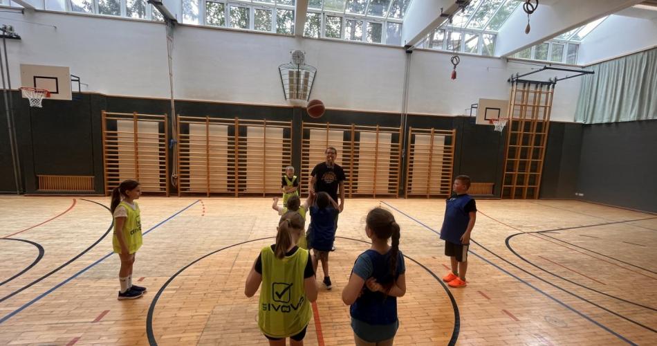 Startaufstellung - Basketball